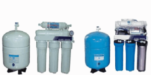 ro逆滲透淨水器1,2,3道連接管一直噴水