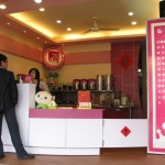 給水深火熱的飲料店